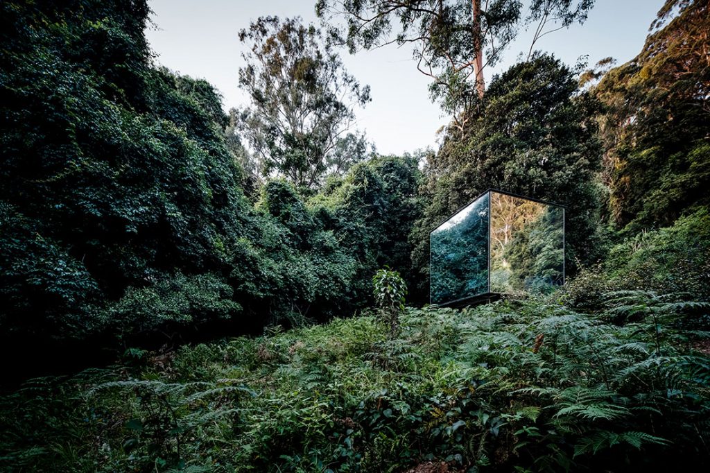 Bathroom of the Month: Kangaroo Valley Outhouse