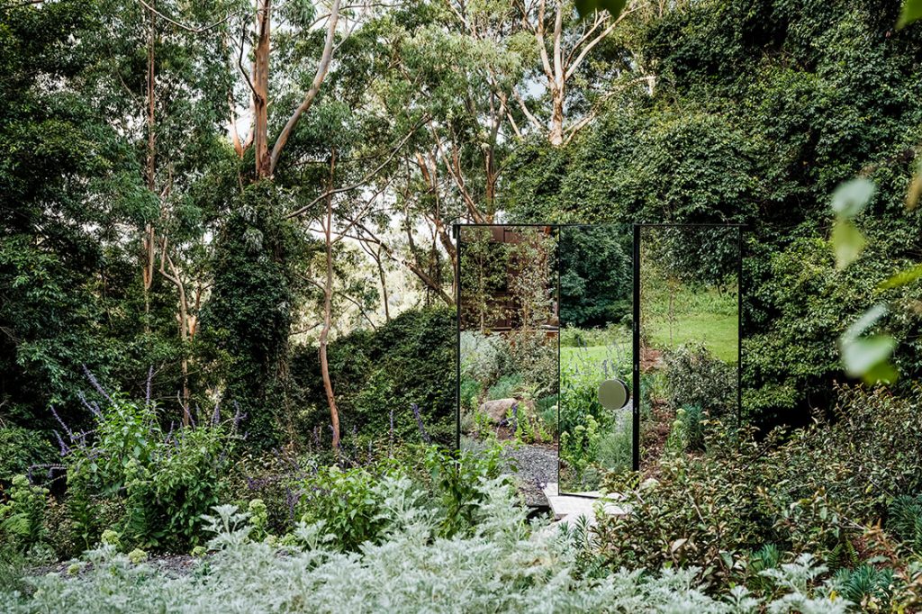 Bathroom of the Month: Kangaroo Valley Outhouse