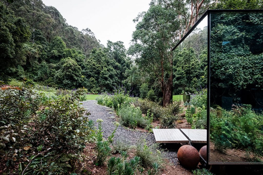 Bathroom of the Month: Kangaroo Valley Outhouse