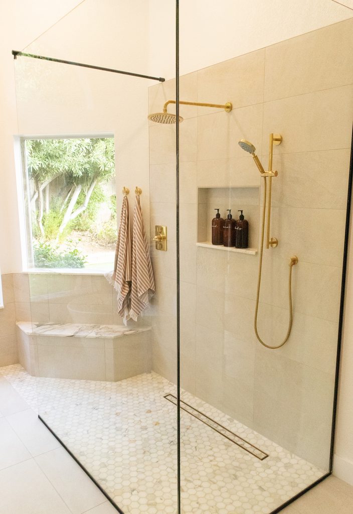 How much do shower screens cost?